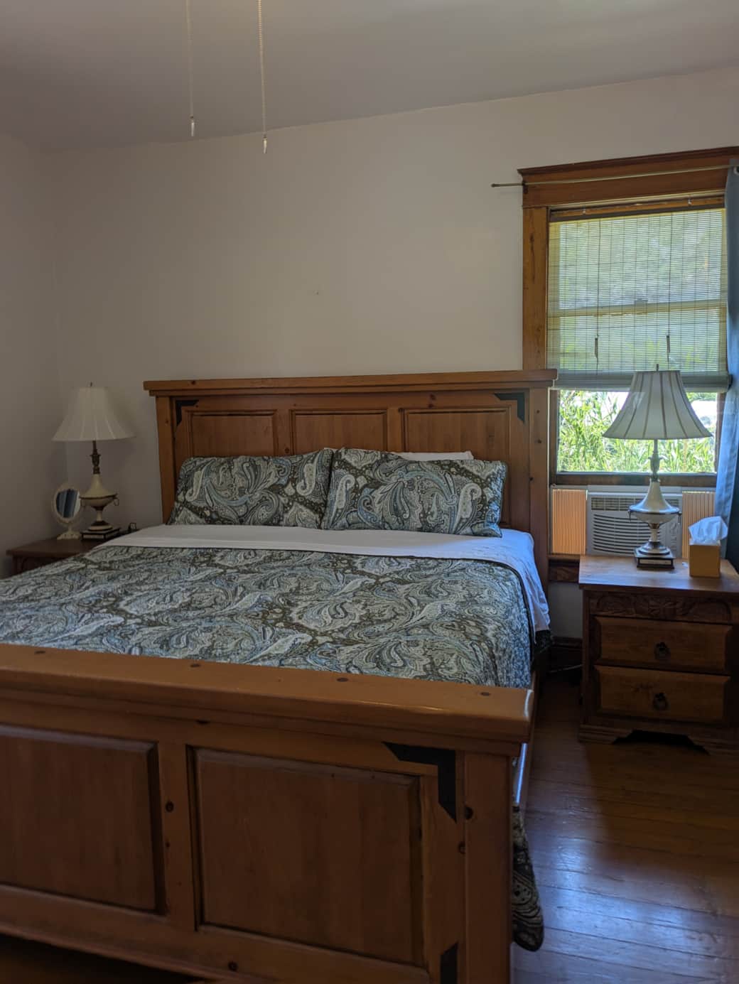 Room 8