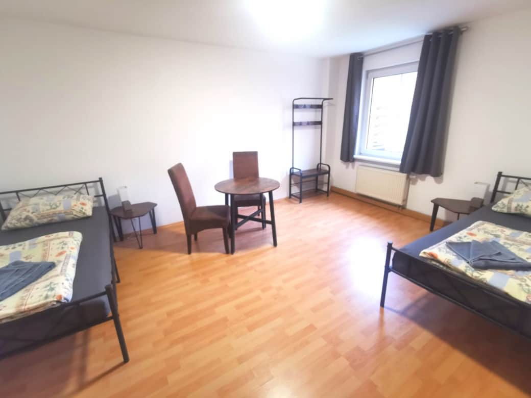 Zimmer 4 Zimmer 4