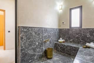 villa Zina, Élégance et luxe,piscine & jacuzzi — photo 31