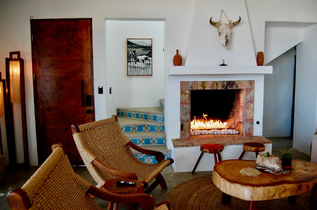 Second Level Lingroom Fireplace 