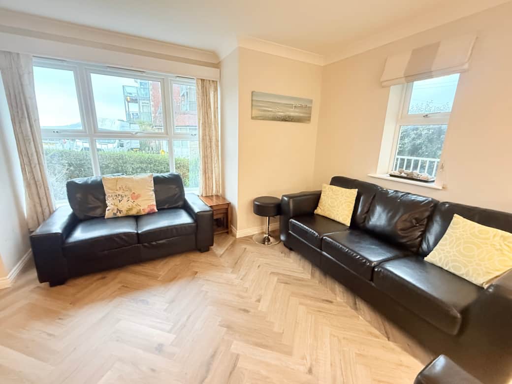 Living Area Living Area