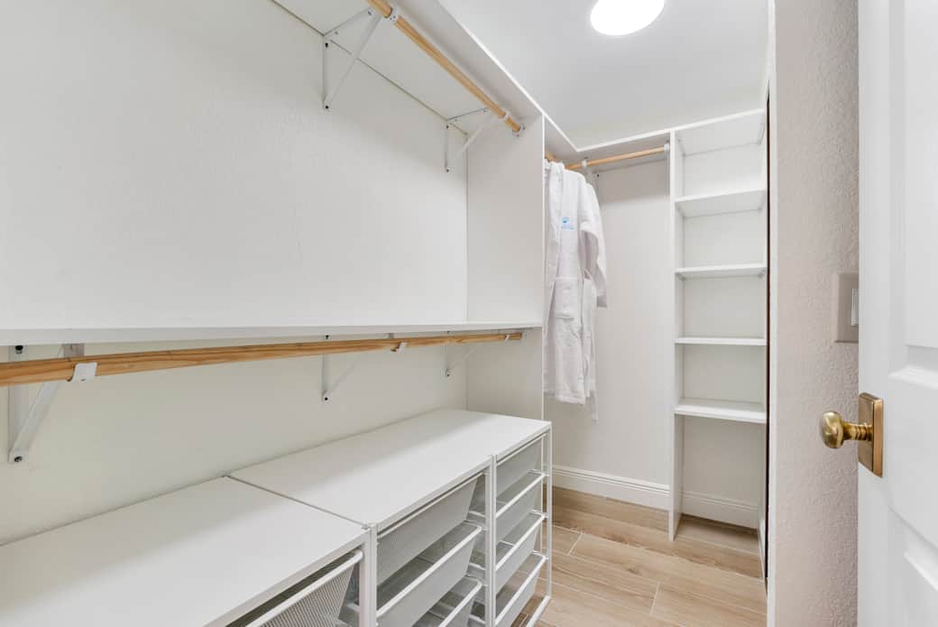 Sea La Vie Walk In Closet