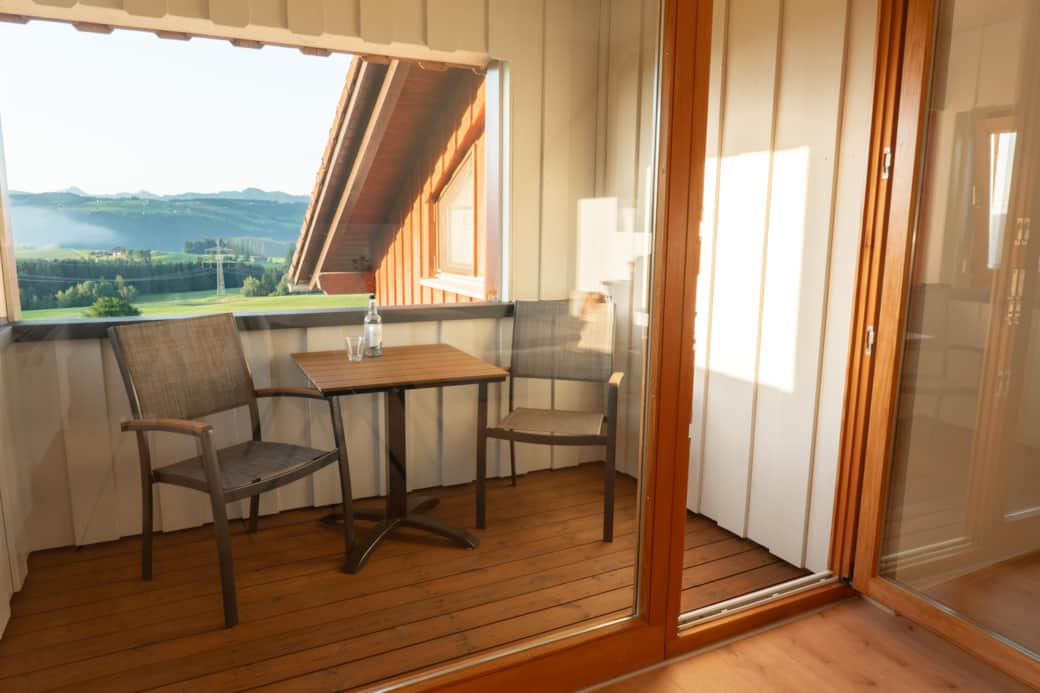Balkon mit großartigem Bergblick
