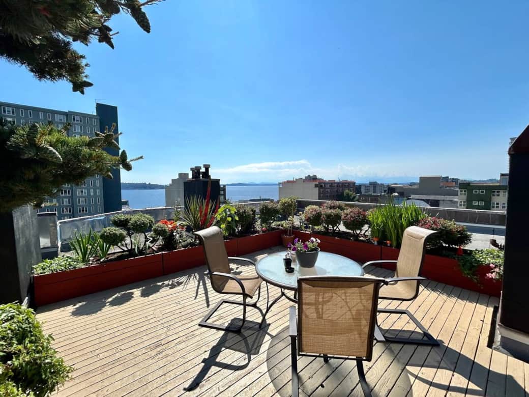 4ea25260 cd28 4cdd 95c7 21015490886c