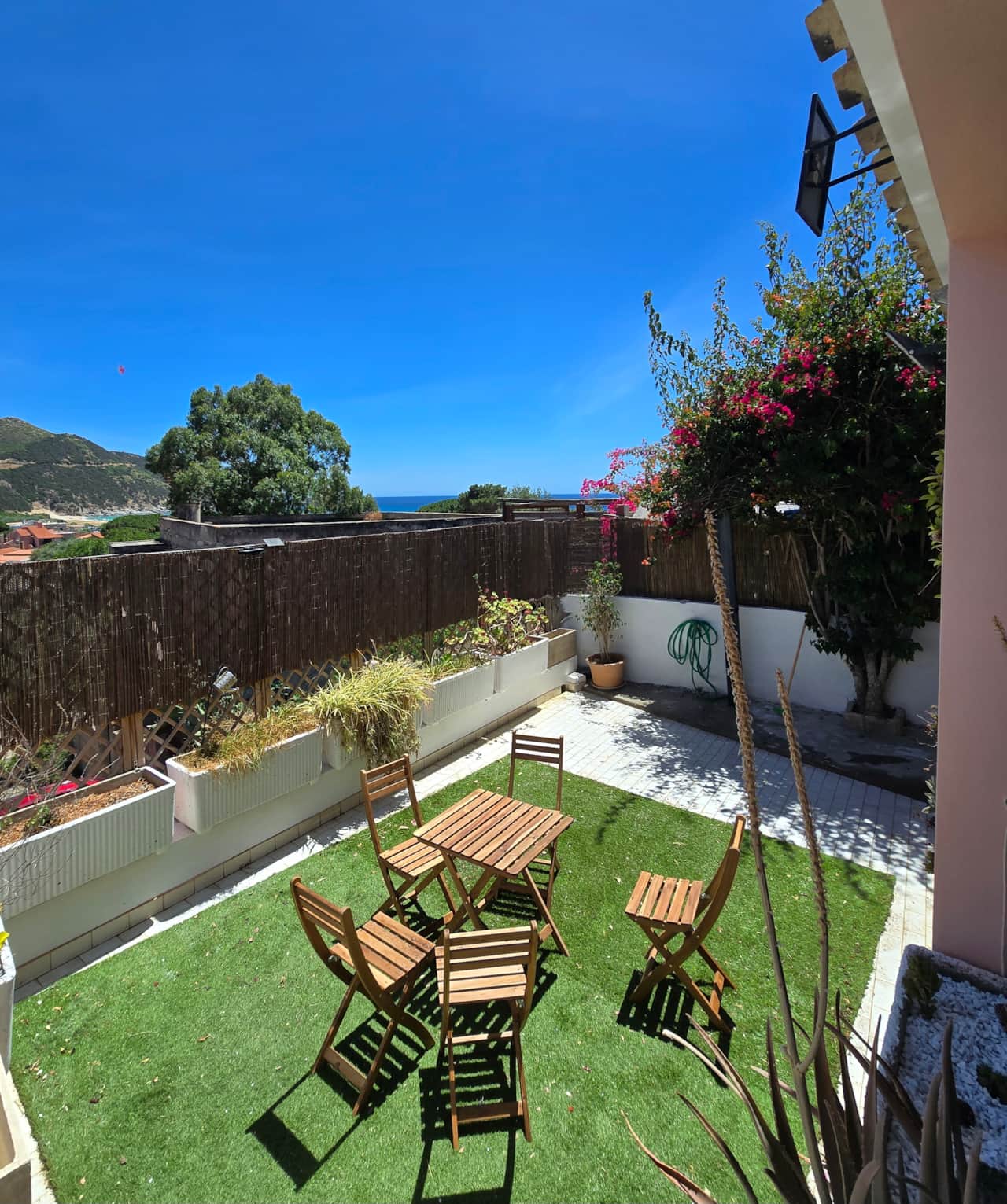 Garden dining area for relaxed outdoor meals