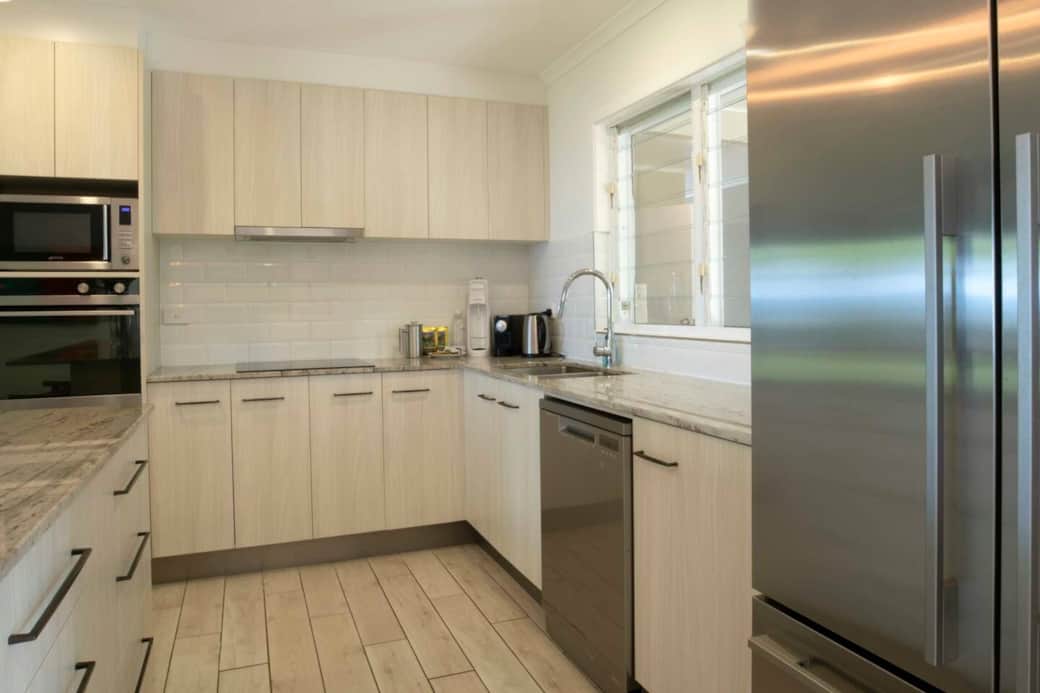 Alani - Fully equipped kitchen to enjoy home made meals