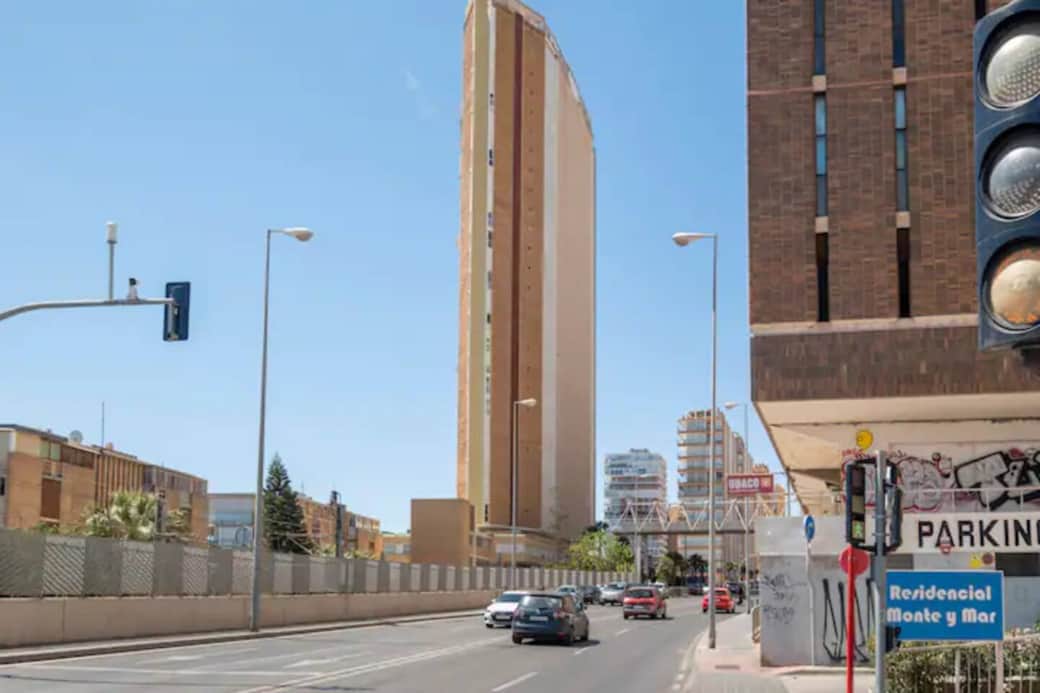 Calle dirección Alicante