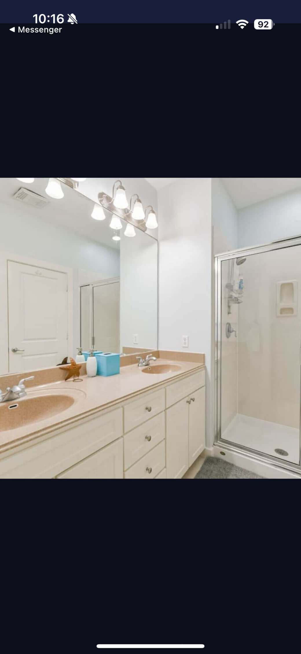 Double sinks in master bath Double sinks in master bath