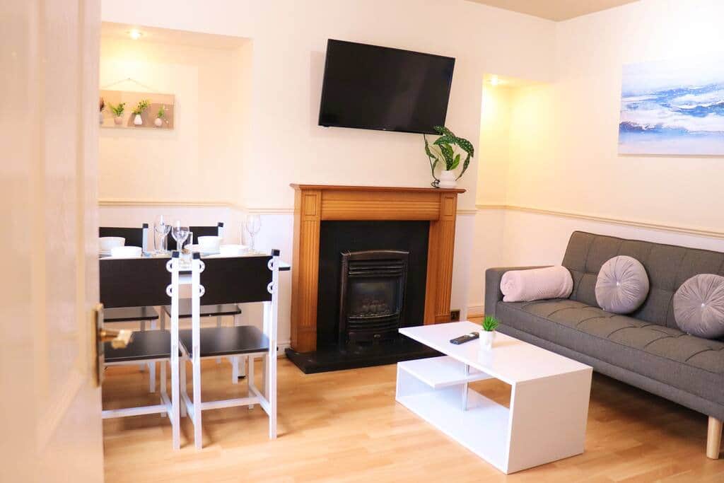 9d3713f2 124c 4703 9239 c71b74e5c9f2