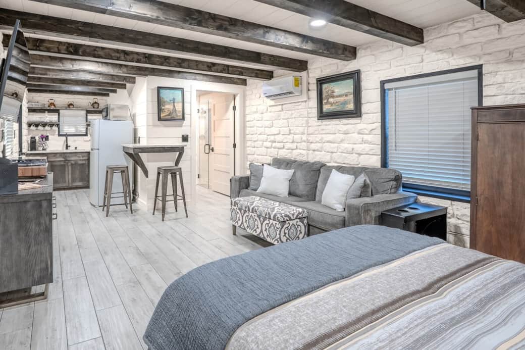 The Mockingbird Cabin