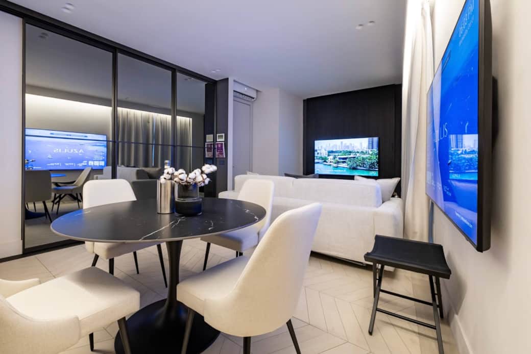 Dining Area seats up to four people