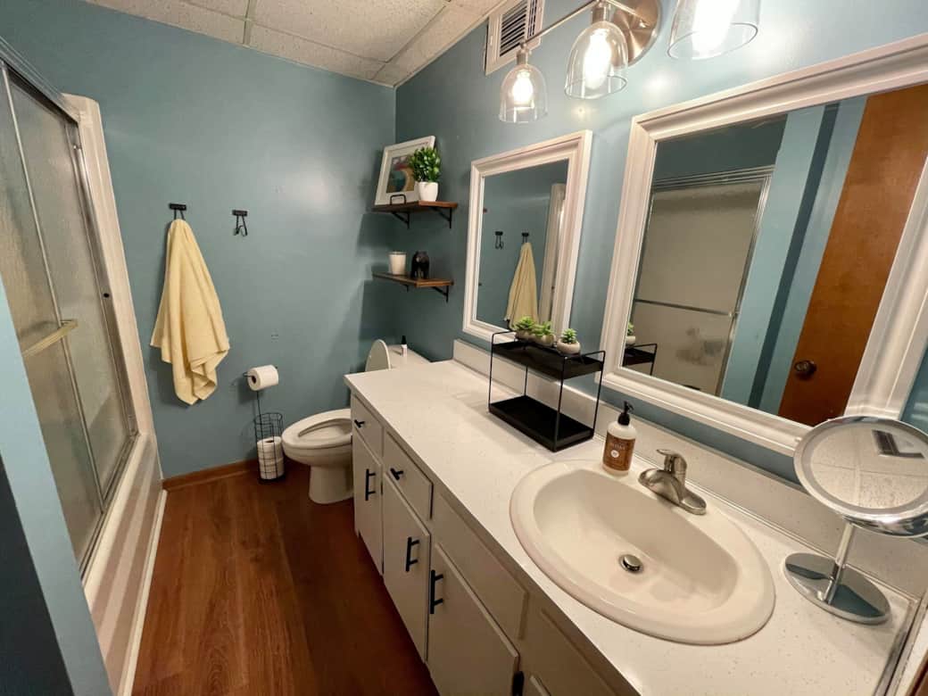 Downstairs Bathroom