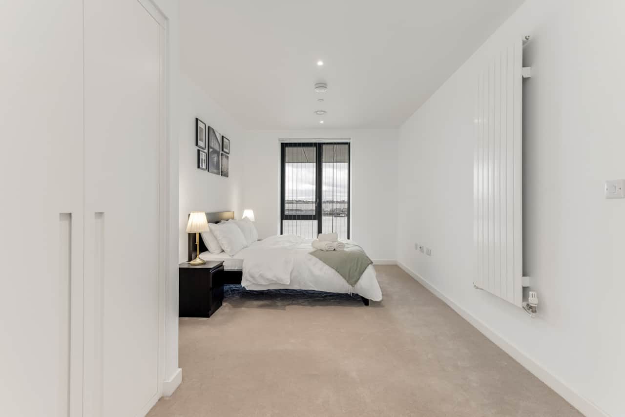 The Water - Luxury 2 Bed Apt