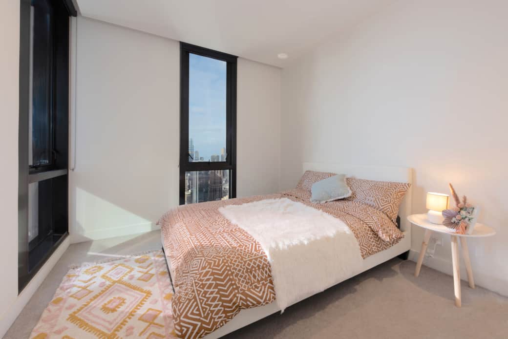 81 ABeckett st Melbourne 1 LR