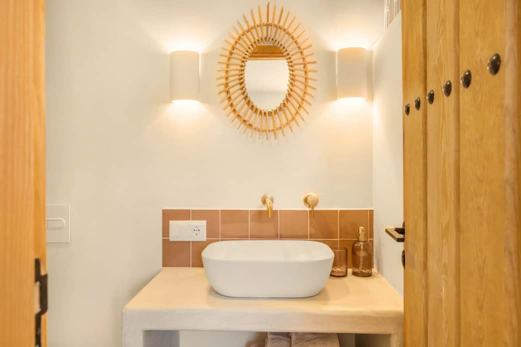 Bathroom Bathroom