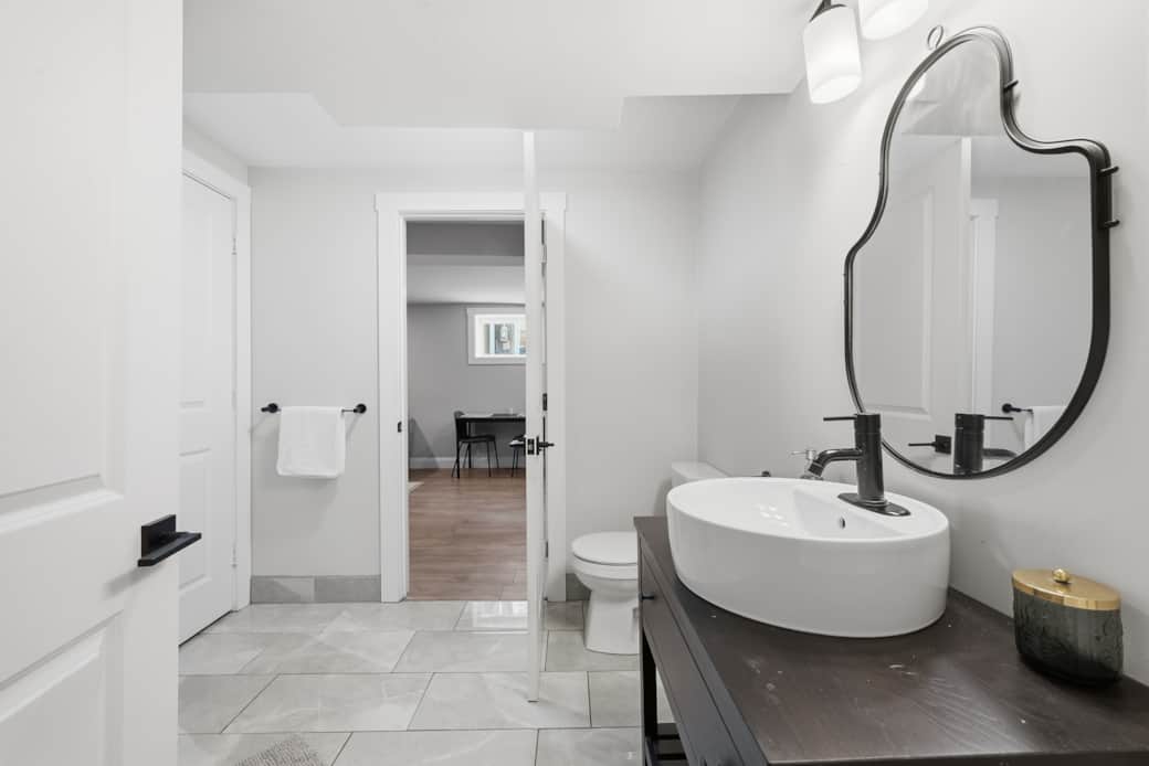 7 Mabou Ave-26