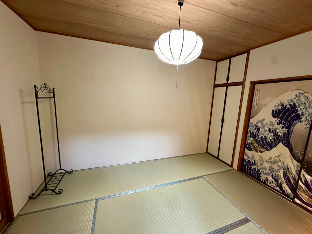 Bedroom (No Futons)