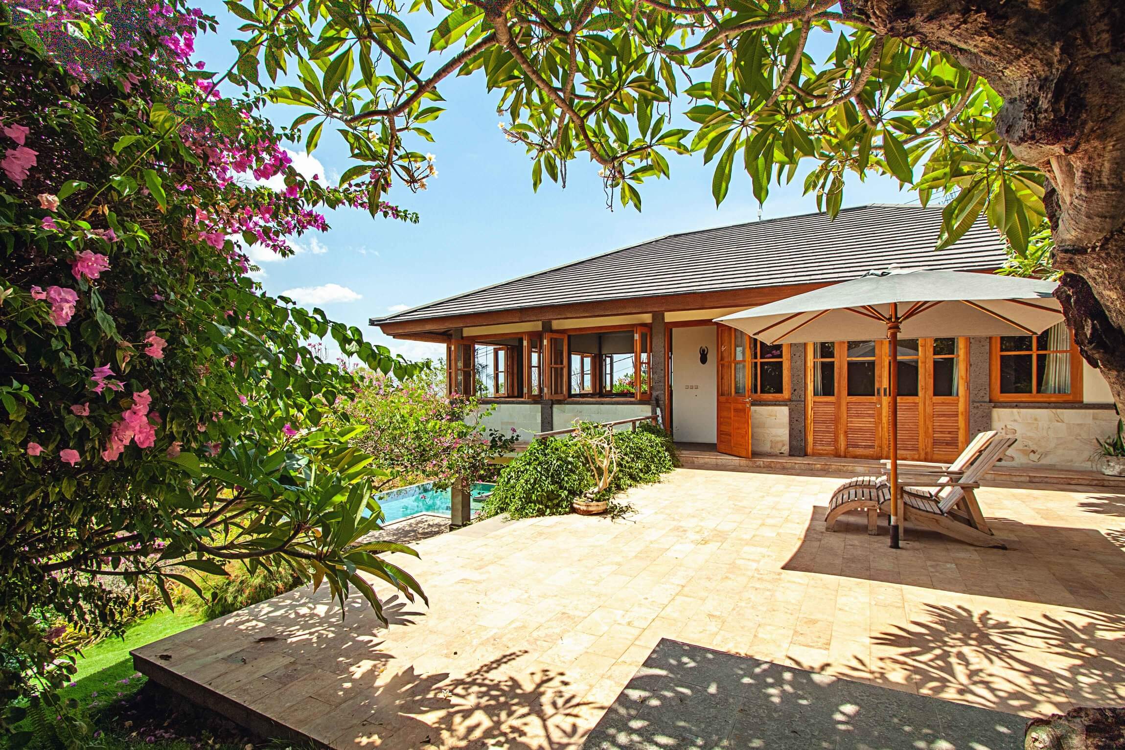 Elegant Villa Nandini with private pool and lush garden