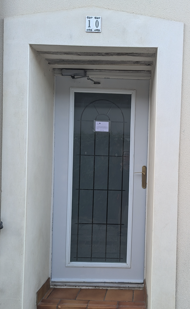 Entrée du sas de l'appartement