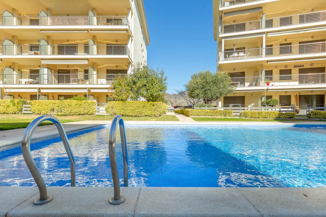 Piscina i zona comunitària