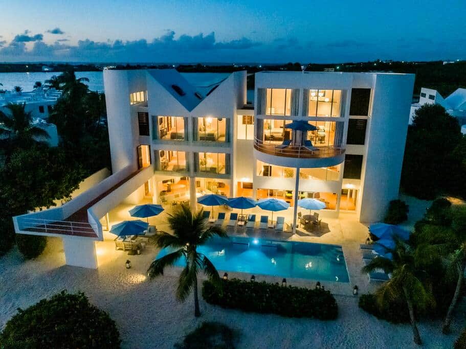 Antilles Pearl (Night)
