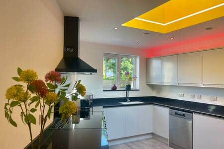 402354a4 ffdc 40da b13d 19ddee04a447