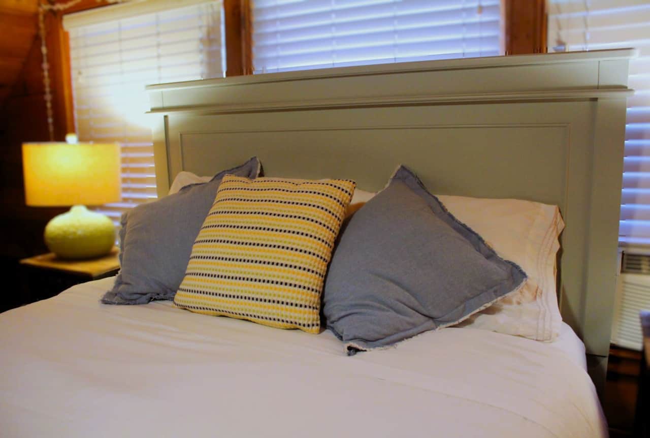 Sugar Pine Suite offers a luxury queen bed
