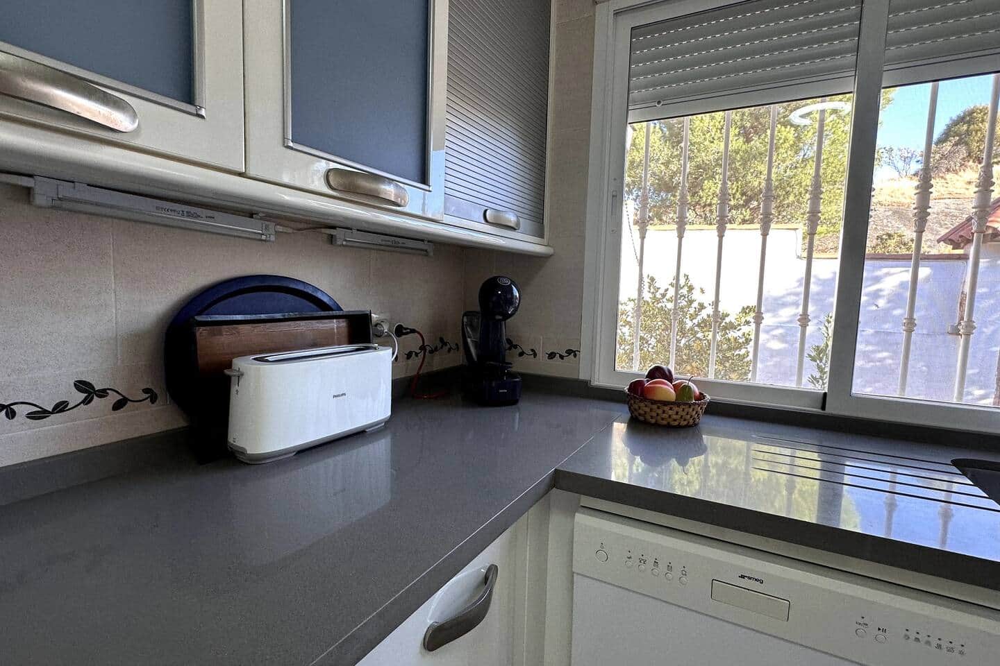 Chalet con piscina y tranquilidad — foto 13