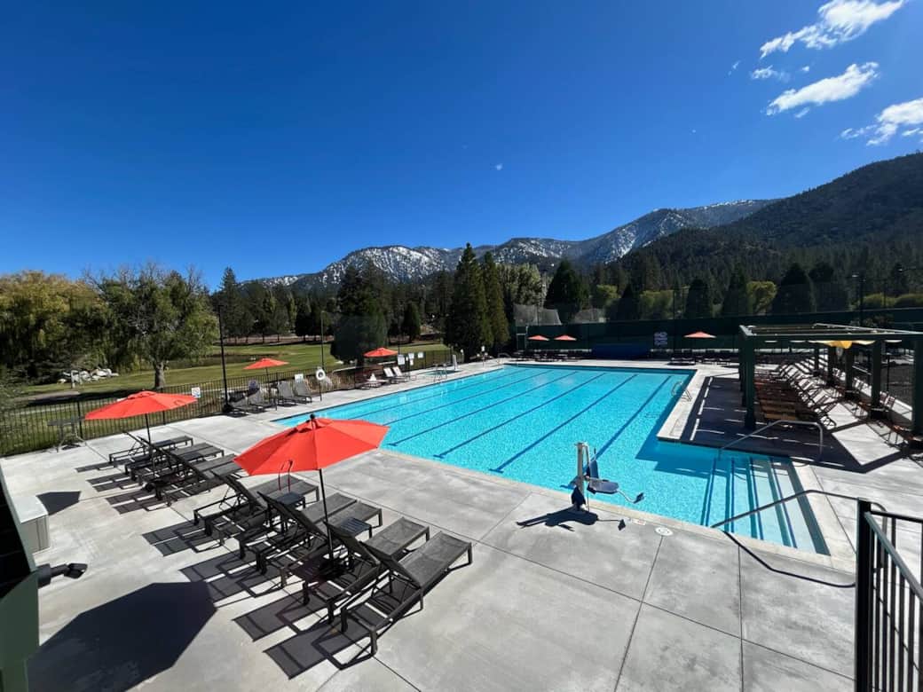 -Check out the amazing alpine view of our heated pool! (open May - October)
-Morning water aerobics class for the motivated.
-Large hot tub seats about 12.
-Heated, outdoor showers
-The Happy Haven is a great, four-season retreat. "Favorite" us! -Check out the amazing alpine view of our heated pool! (open May - October)
-Morning water aerobics class for the motivated.
-Large hot tub seats about 12.
-Heated, outdoor showers
-The Happy Haven is a great, four-season retreat. "Favorite" us!