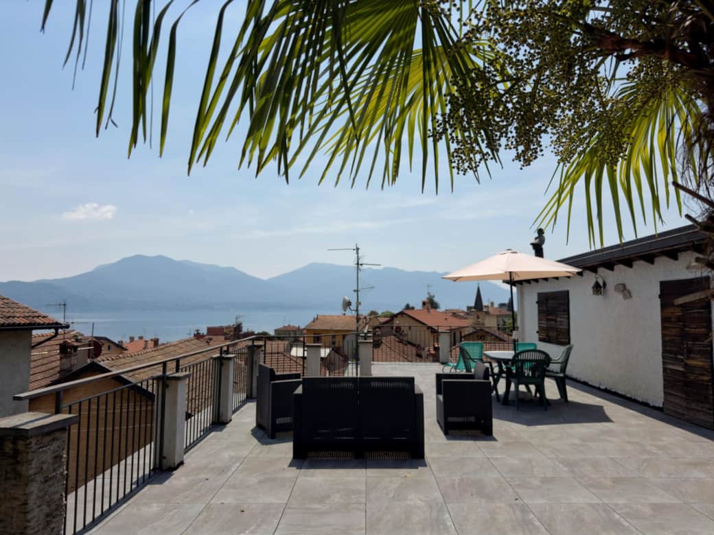 Terrasse Seeblick Franziskas Place Ferien Wohnung Cannero Riviera