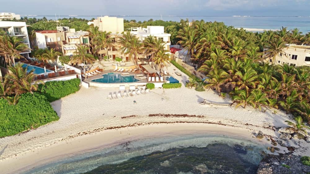Crescent-shaped shoreline at Playa Media Luna