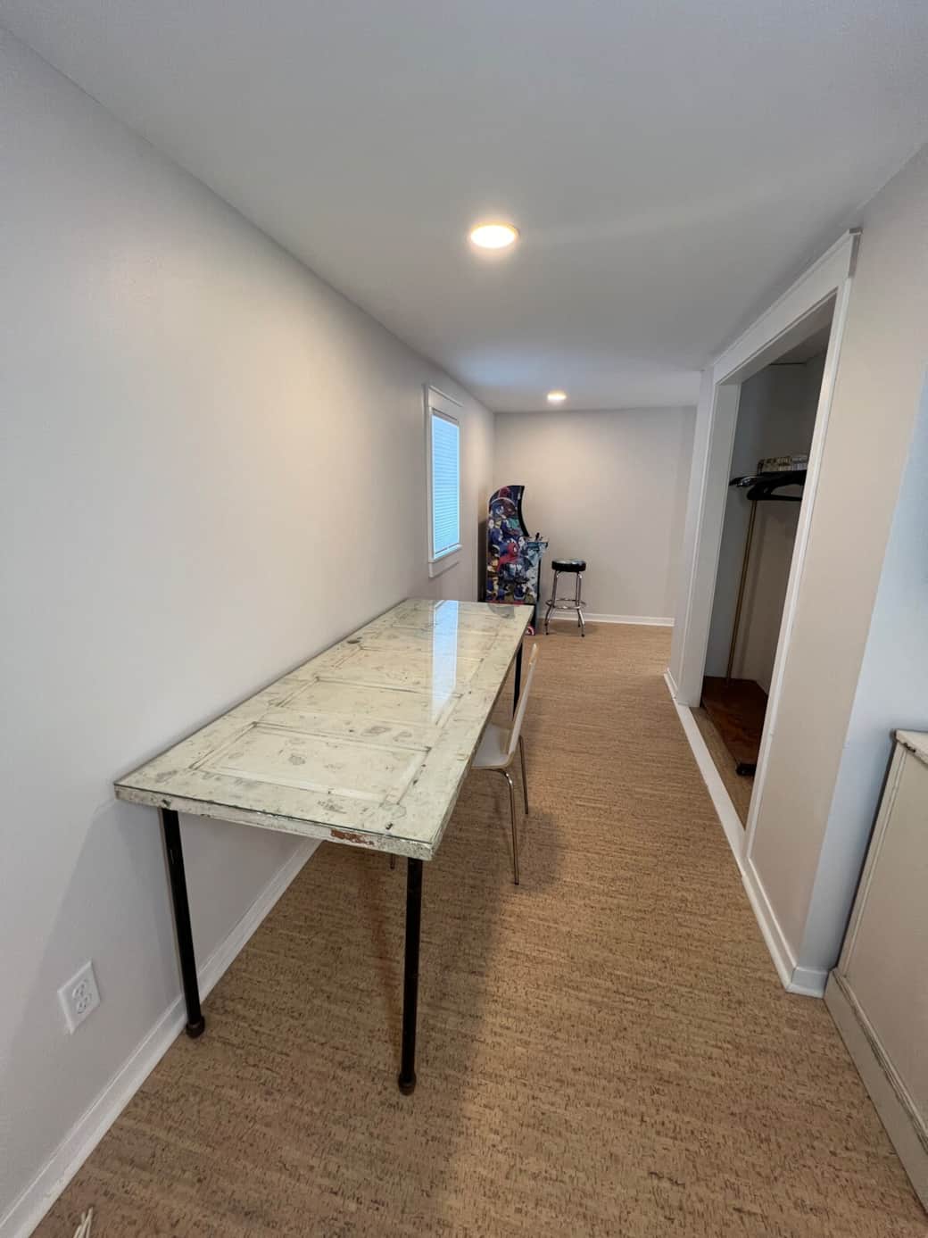 Loft work & craft nook — dedicated desk, outlets & 300+ mbps WiFi. Full size closet nearby