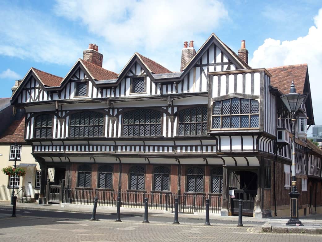 Medieval_house_in_southampton,_england
