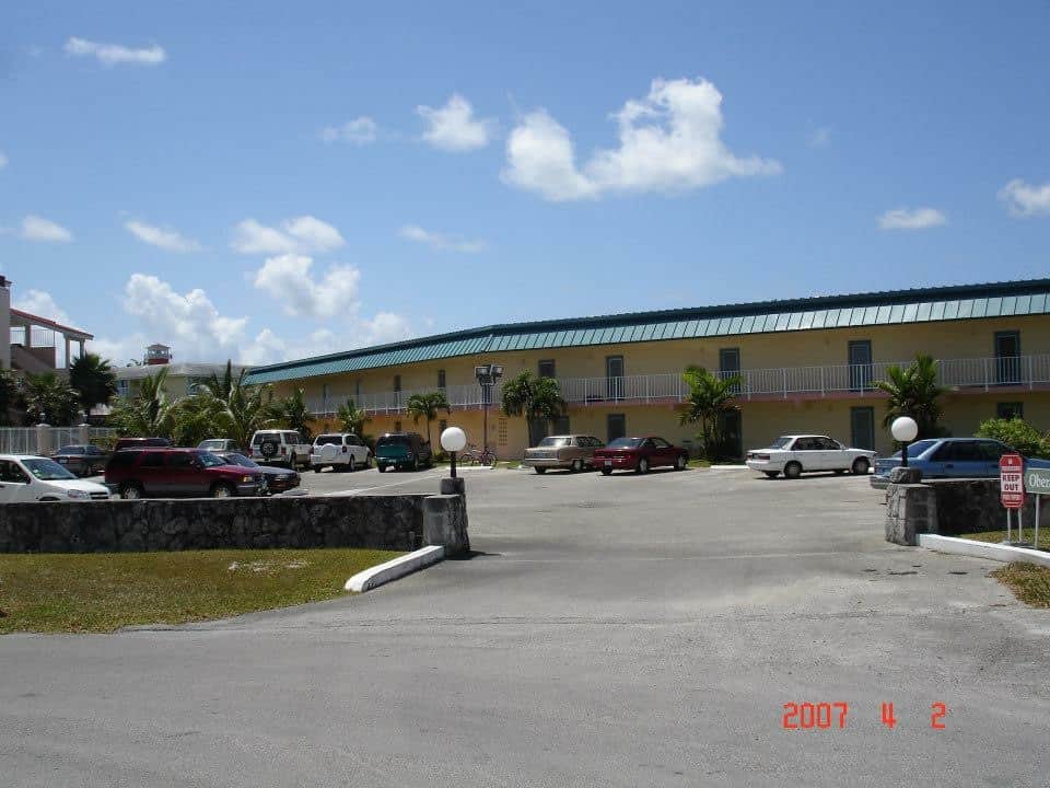 condo - view from entrance 