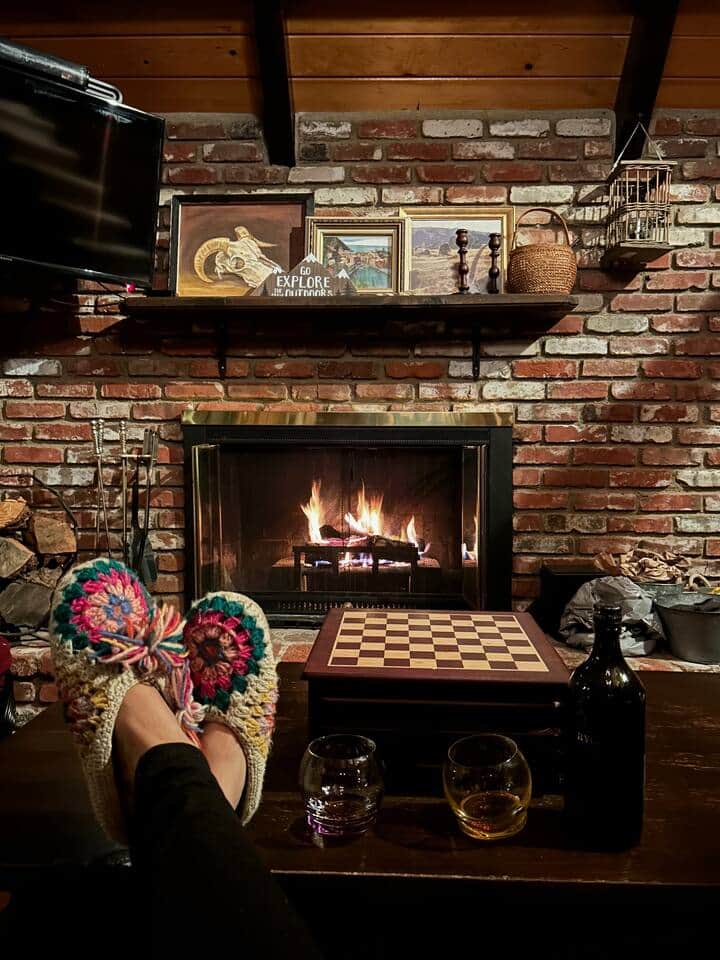 Enjoy our wood-burning fireplace and feel free to NOT use a coaster on our "patinaed" furniture. Put your feet up and relax.
Experience the four seasons not "The Four Seasons". Enjoy our wood-burning fireplace and feel free to NOT use a coaster on our "patinaed" furniture. Put your feet up and relax.
Experience the four seasons not "The Four Seasons".