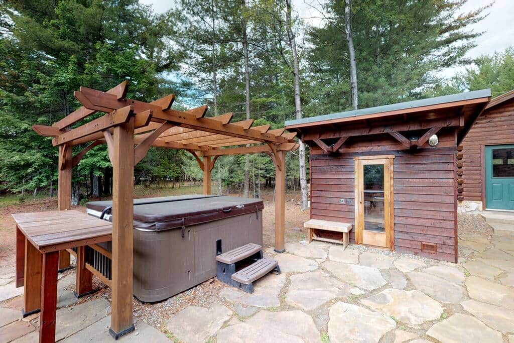 6d966208 8940 4a33 9370 819073082703