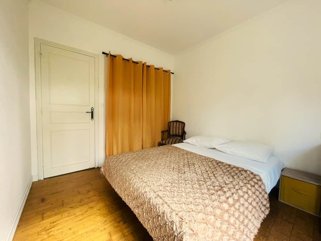 Chambre au rez-de-chaussée "L'enchanteur" Chambre au rez-de-chaussée "L'enchanteur"