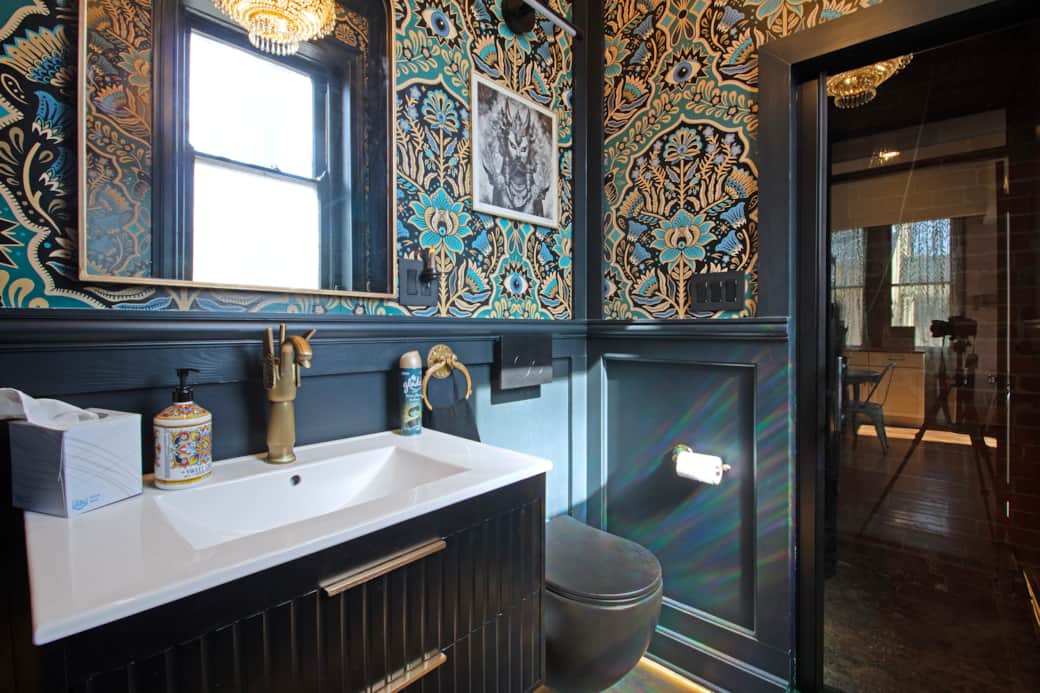 Water closet_1