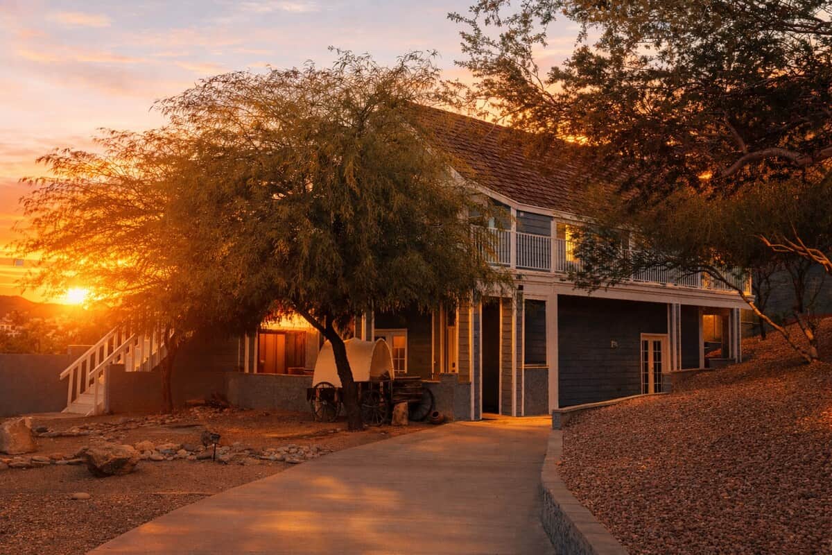 Saguaro House
