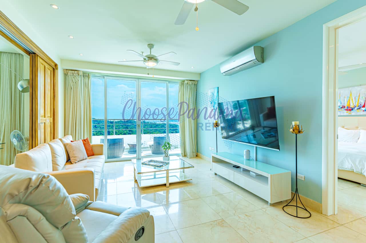 CB18G-Living Area