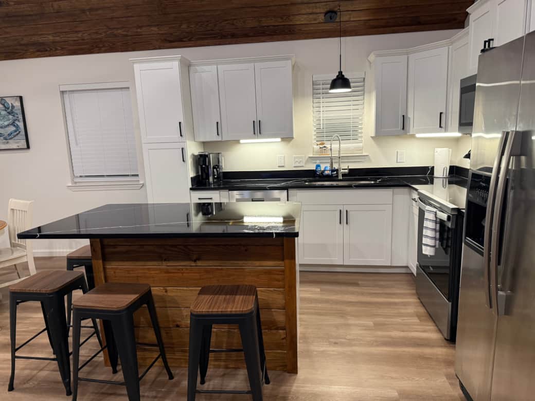 Fully stocked kitchen Fully stocked kitchen