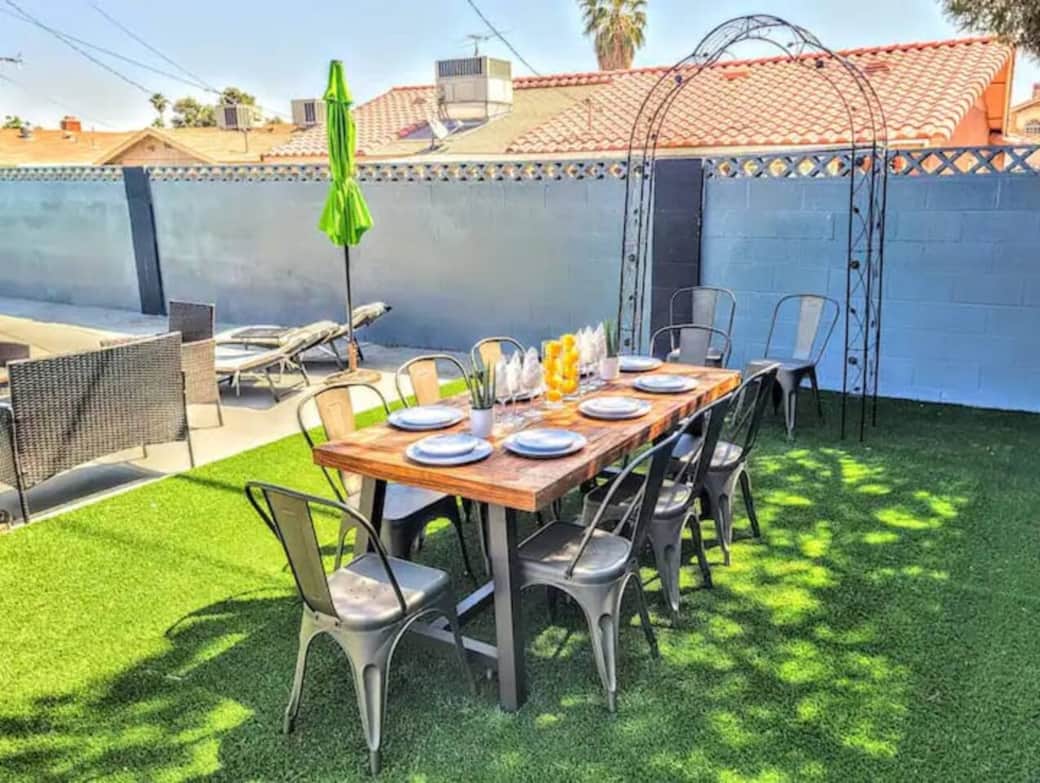 Exterior Dining Overview Exterior Dining Overview