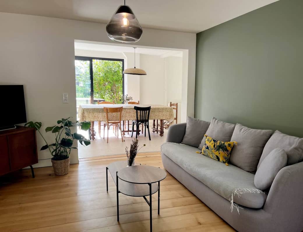 Salon séjour - Vue sur le jardin Salon séjour - Vue sur le jardin