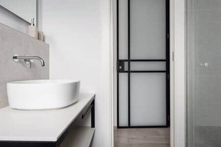 En-suite bathroom