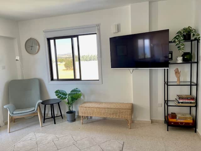 Seaside Studio  Zygi holiday accommodation 