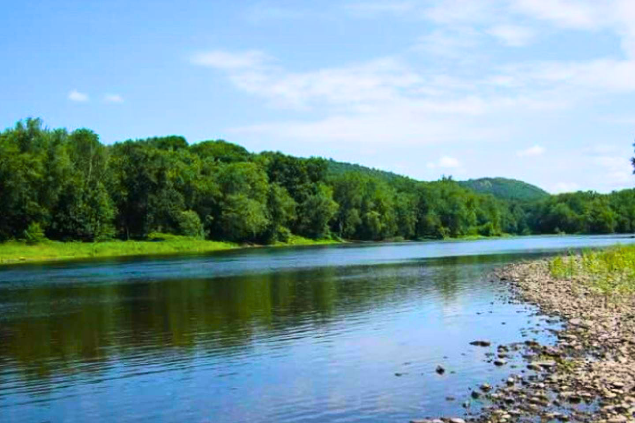 View of the Bennykill and Eden Islands, Montague NJ