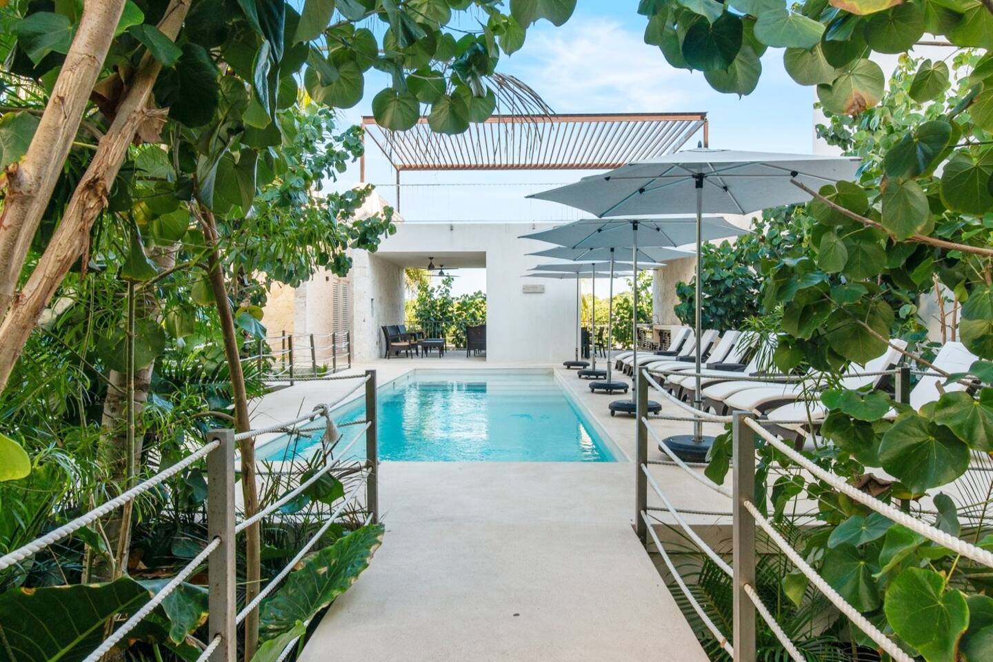 Akumal Coral | Beach Access | 7 Rooftop Pools photo 21