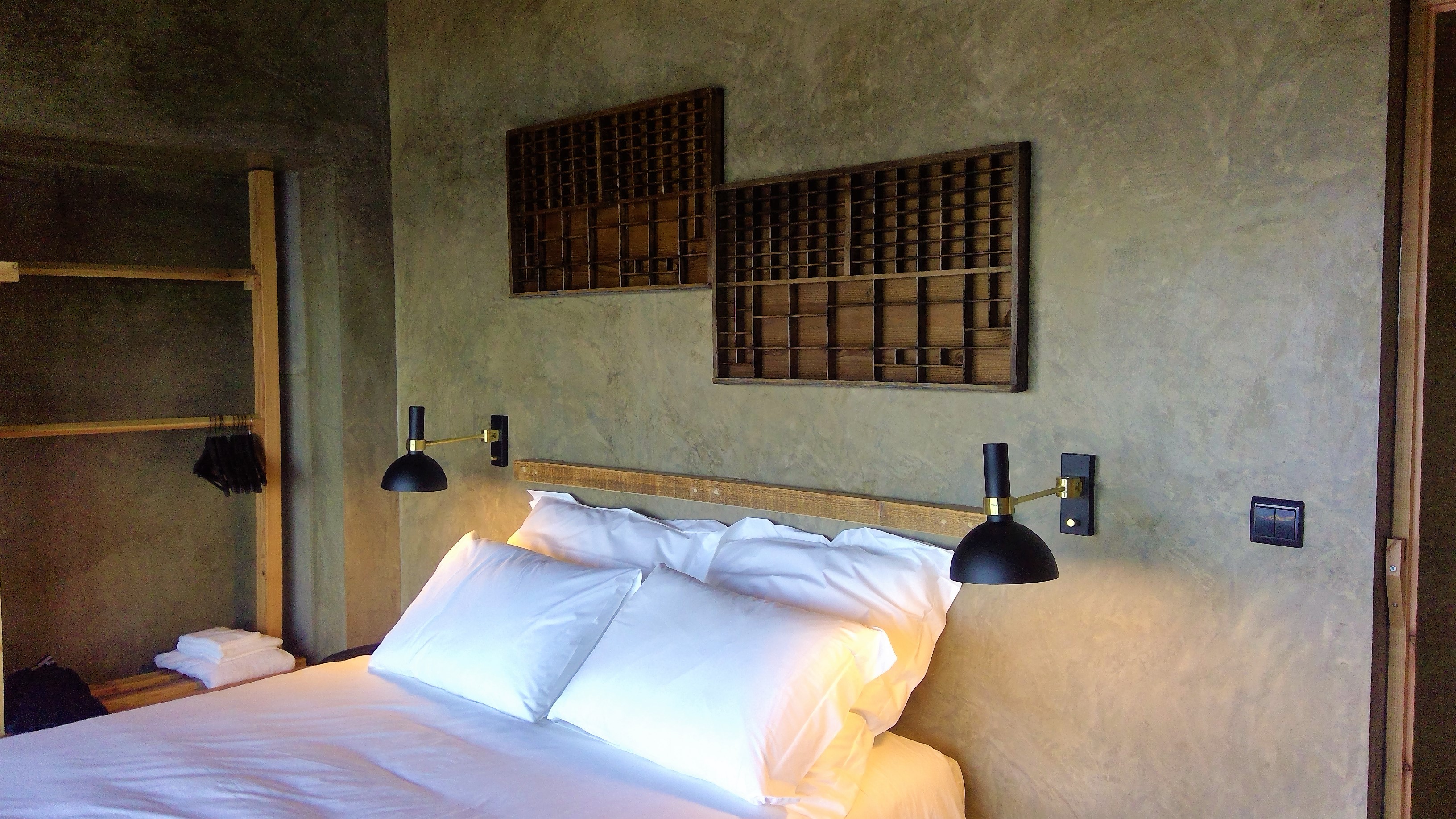 Quarto de casal / Double bedroom