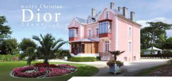 MUSÉE DIOR