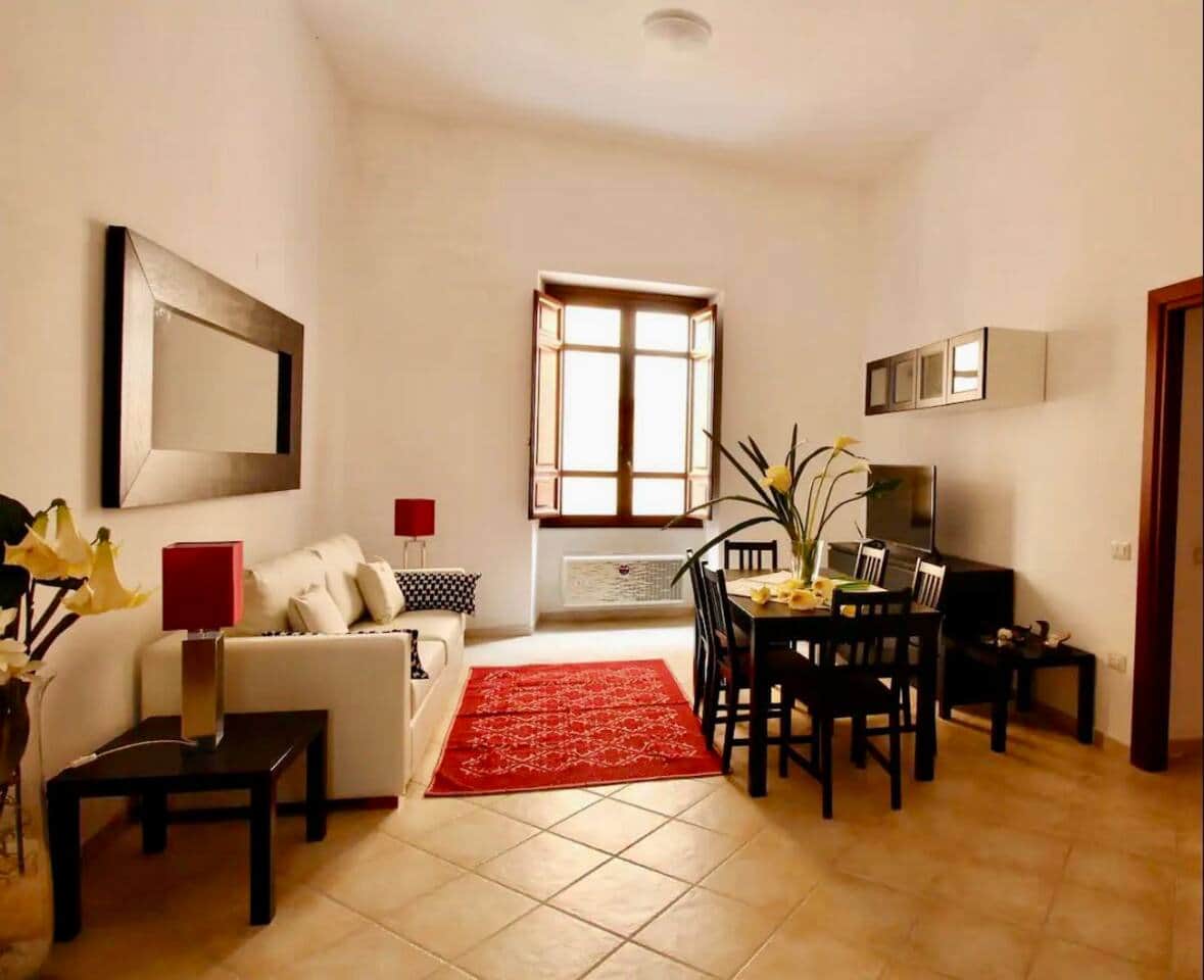 Apt 25